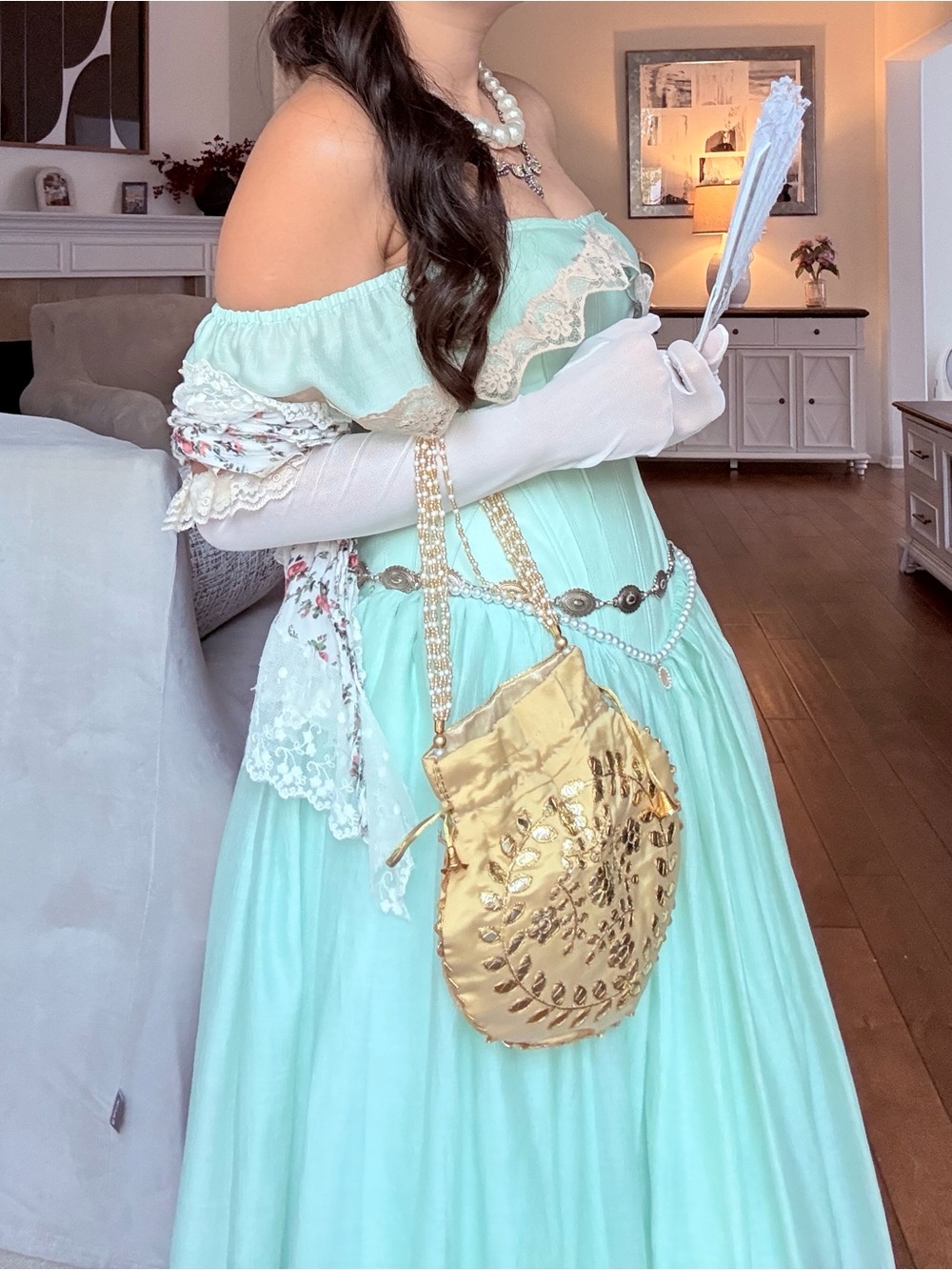 Beautiful mint corset dress - Picture 2 of 4